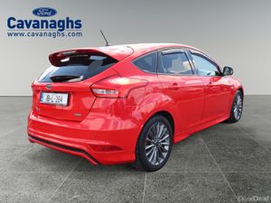 2018 Ford Focus ST-Line 1.0 125ps - Image 4