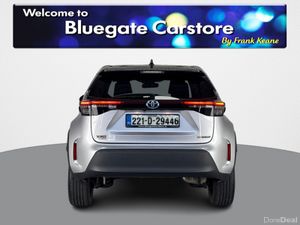 Toyota Yaris Cross CR CROSS LUNA SPORT**MULTIFUNCT - Image 4