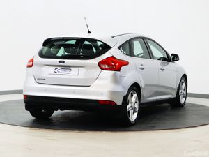 *58* 2016 Ford Focus 1.5 D ZETEC - Image 4