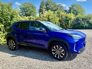 2026 Toyota Yaris Cross Luna 1.5 Hybrid Automatic - Image 3
