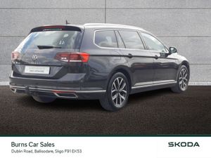 Volkswagen Passat 2.0 TDI 150HP Elegance - Image 4