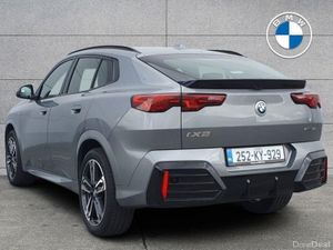 BMW iX2 eDrive20 M Sport - Image 2