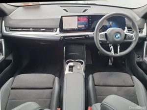 BMW iX2 eDrive20 M Sport - Image 4