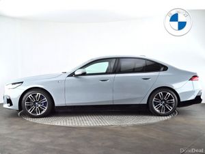 BMW i5 eDrive40 M Sport Saloon - Image 3
