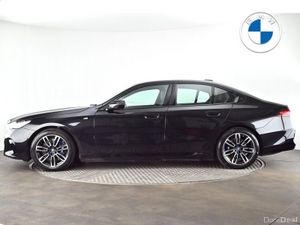 BMW i5 eDrive40 M Sport Saloon - Image 3