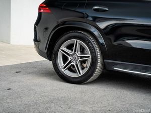 Mercedes-Benz GLE GLE 400 E 4MATIC AMG LINE - Image 4