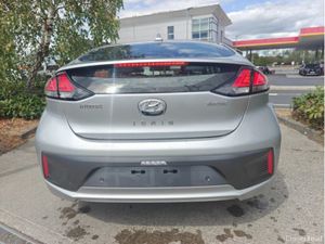 Hyundai IONIQ EV - PREMIUM - Image 4