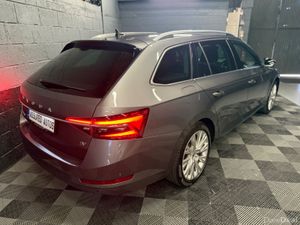 231 Skoda Superb 1.4 TSI PHEV SEL Exe DSG Estate - Image 3