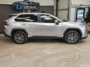 222 TOYOTA RAV4 PETROL HYBRID - Image 2