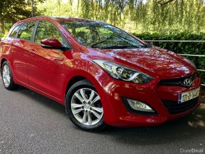 Hyundai i30 Tourer Estate Elite Edition 1.4 Crdi - Image 3