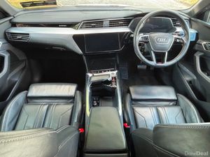 Audi e-tron 55 S-LINE COUPE QUATTRO - Image 2