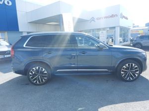 Volvo XC90 T8 PHEV PLUS BRIGHT AWD 5 - Image 3