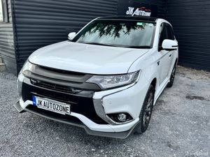 Mitsubishi Outlander 2.0 PHEV AUTO - Image 3