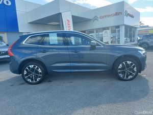 Volvo XC60 T6 PHEV PLUS BRIGHT AWD 5 - Image 4