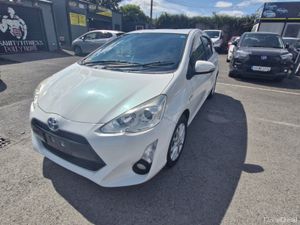 2015 Toyota Aqua 1.5L Hybrid Low Miles Fresh NCT - Image 2