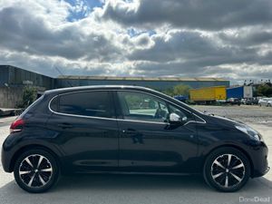 Peugeot 208 1.2L Automatic Petrol Low Mileage (237 - Image 4