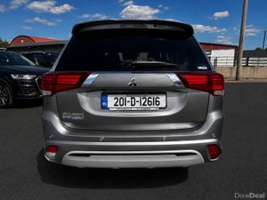 201 Mitsubishi Outlander hybrid intense mega spec - Image 4