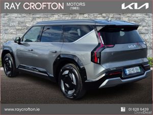 Kia EV9 Earth RWD 7 SEAT *3.9% APR* - Image 4