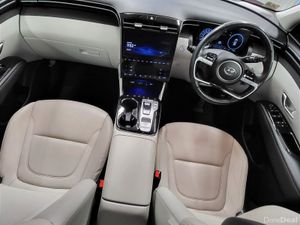 Hyundai Tucson 2WD Executive Plus HEV STG Auto, FI - Image 4