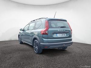 Dacia Jogger EXPRESSION TCE110 GSR2 - Image 4