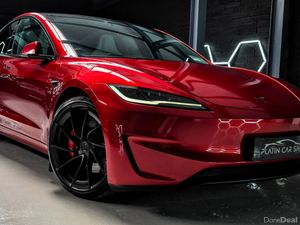 🔥 2024 Tesla Model 3 Performance AWD Ultra Red - Image 2