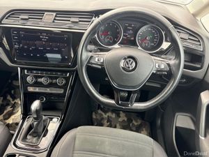 Volkswagen Touran Highline TSI 7 Seater DSG - Image 4