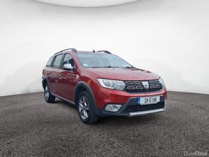 Dacia Logan STEPWAY SIGNATURE TCE 90 MY19 - Image 2