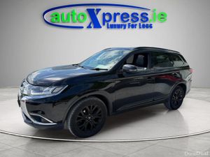 Mitsubishi Outlander 7 SEATER 4WD MT Black Line 4D - Image 3