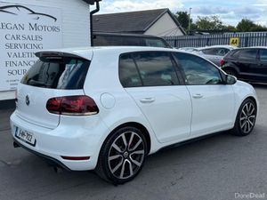 Volkswagen Golf GTI ADIDAS EDITION - Image 3
