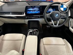 BMW iX1 eDrive20 xLine - Image 4