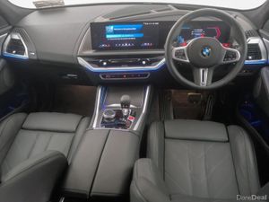 BMW XM 50e - Image 4