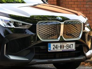 BMW iX1 eDrive20 Sport , ELECTRIC VALUE - Image 3