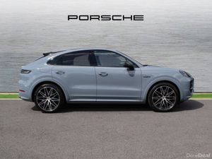 Porsche Cayenne  E-Hybrid Coupe - Image 4