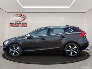 2018 Volvo V40 - R Design - Automatic - Low Miles - Image 2