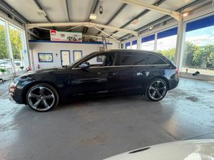 Audi A4 2.0 TDI SE ULTRA 136PS 5DR - Image 4