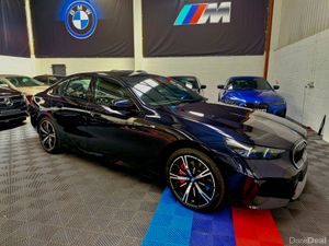 I5 M SPORT PRO ( HUGE SPEC )( FULL OF FACTORY EXTR - Image 3