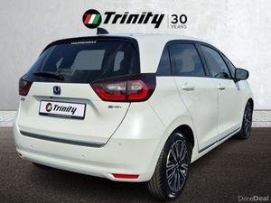 Honda Fit ** E HYBRID ** AUTO ** TRINITY MOTORS ** - Image 3