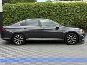Volkswagen Passat GTE 1.4 HYBRID AUTO // MAIN DEAL - Image 2