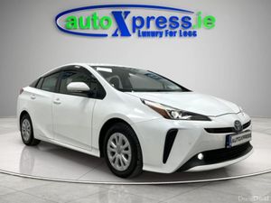 Toyota Prius S 1.8 Hybrid Automatic, Reversing cam - Image 3