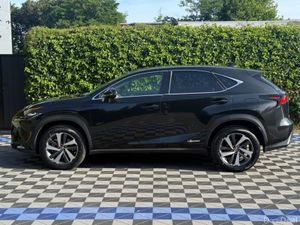 Lexus NX NX300h 2.5 HYBRID AUTO // LEATHER HEATED - Image 3