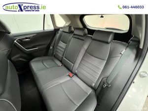 Toyota RAV4 4WD HYBRID G, Low mileage - Image 4