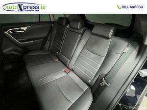 Toyota RAV4 4WD HYBRID G, Automatic - Image 4