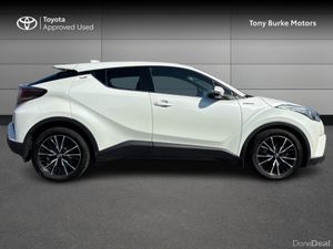 Toyota C-HR SOL - Top Spec - 1.8 Hybrid - Sat Nav/ - Image 3