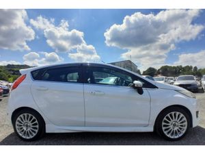 Ford Fiesta 1.0L EcoBoost Petrol Automatic - Low m - Image 4