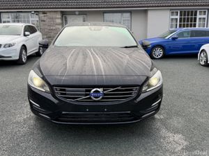Volvo V60 2.0 D4 DYNAMIC PLUS 190 BHP DIESEL AUTOM - Image 2