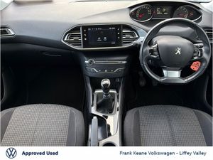 Peugeot 308 ACTIVE 1.2 PURETECH 110BHP *ONE OWNER - Image 2