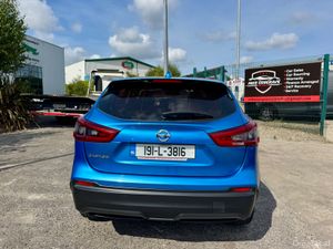 Nissan Qashqai 2019 placenta Premium - Image 3