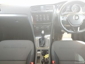 Volkswagen Golf 1.2TSI AUTO COMFORTLINE - Image 4