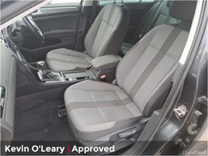Volkswagen Golf 1.2 TSi All Star Edition auto. - Image 4