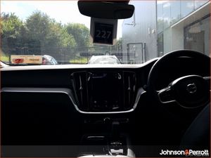 Volvo V60 T6 350bhp Plus Dark AWD (Two Year Selekt - Image 3